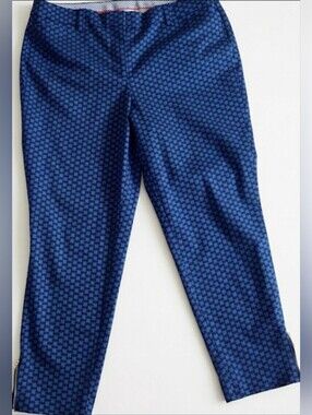 Capris patterned pants